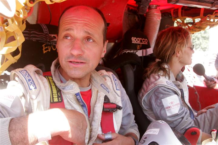 9845207 (Small) 9845207 (Small)